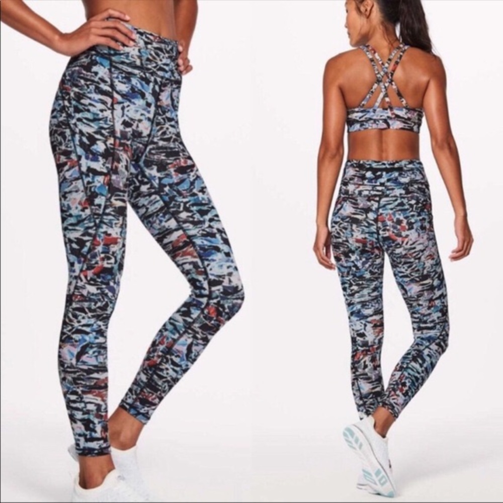 Wonder under lululemons